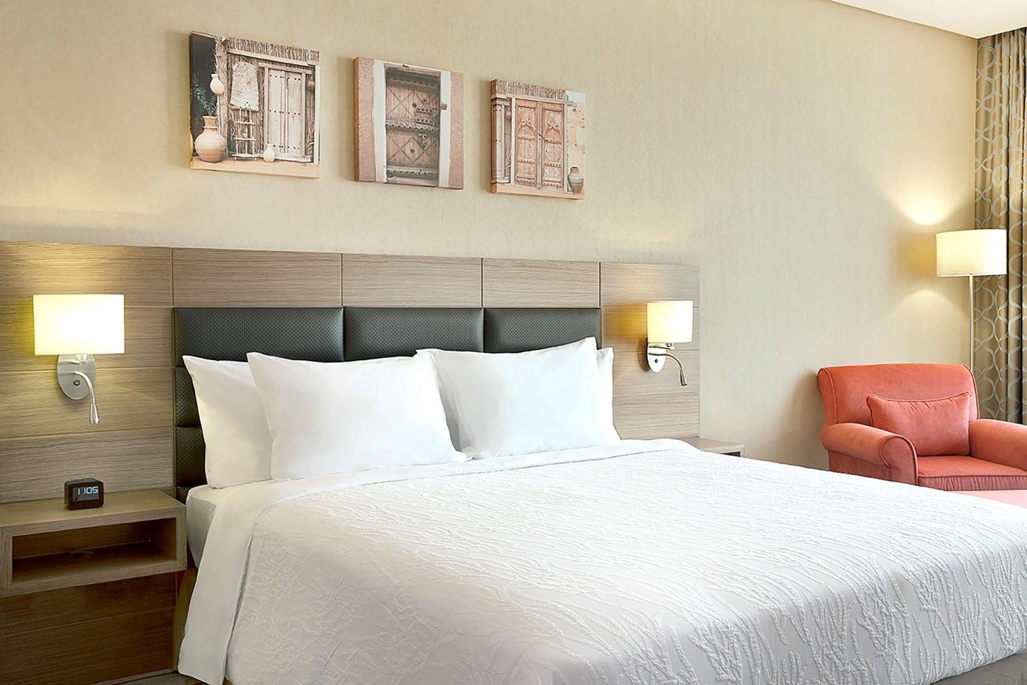 Hilton Garden Inn Tabūk Eksteriør bilde