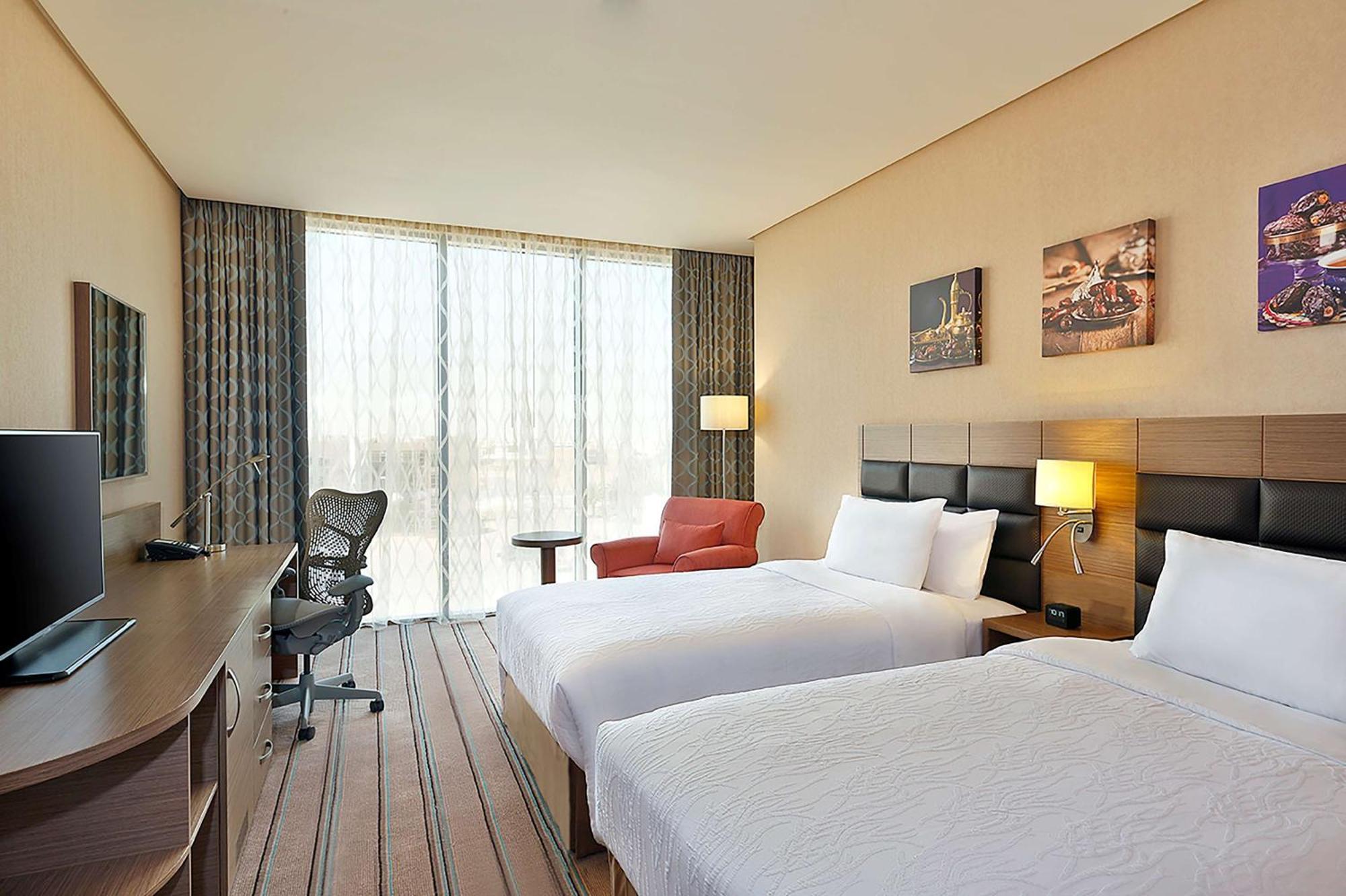Hilton Garden Inn Tabūk Eksteriør bilde