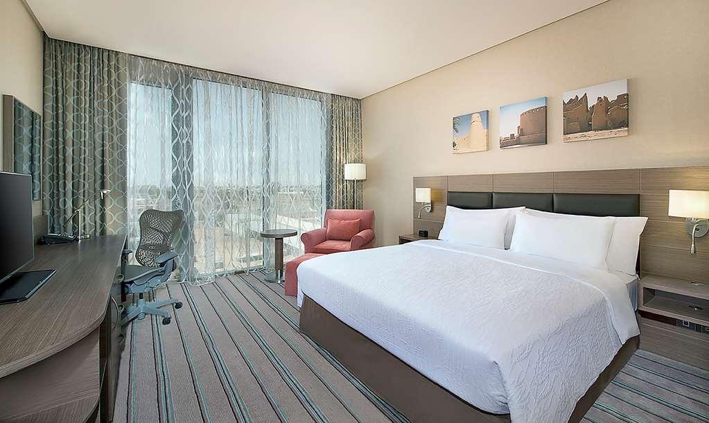 Hilton Garden Inn Tabūk Rom bilde